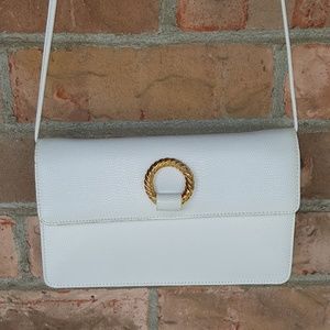 M.LONDON CROSSBODY/SHOULDER BAG.